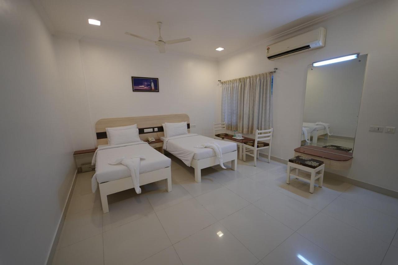 Hotel Palmyra Grand Inn Tirunelveli Eksteriør billede