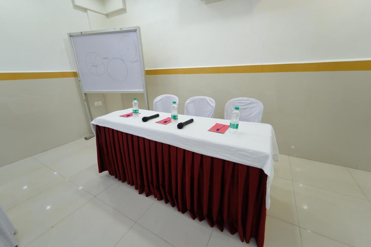 Hotel Palmyra Grand Inn Tirunelveli Eksteriør billede