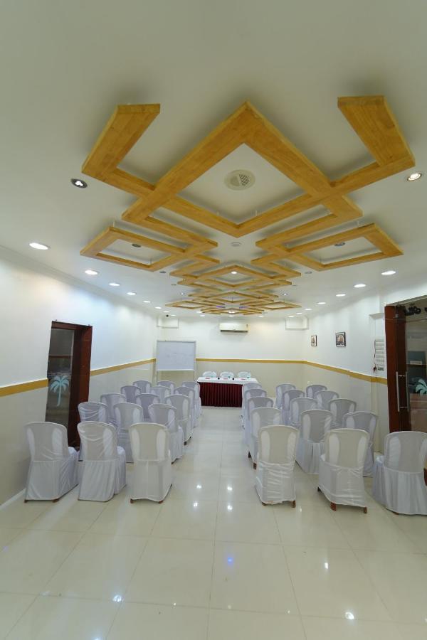 Hotel Palmyra Grand Inn Tirunelveli Eksteriør billede