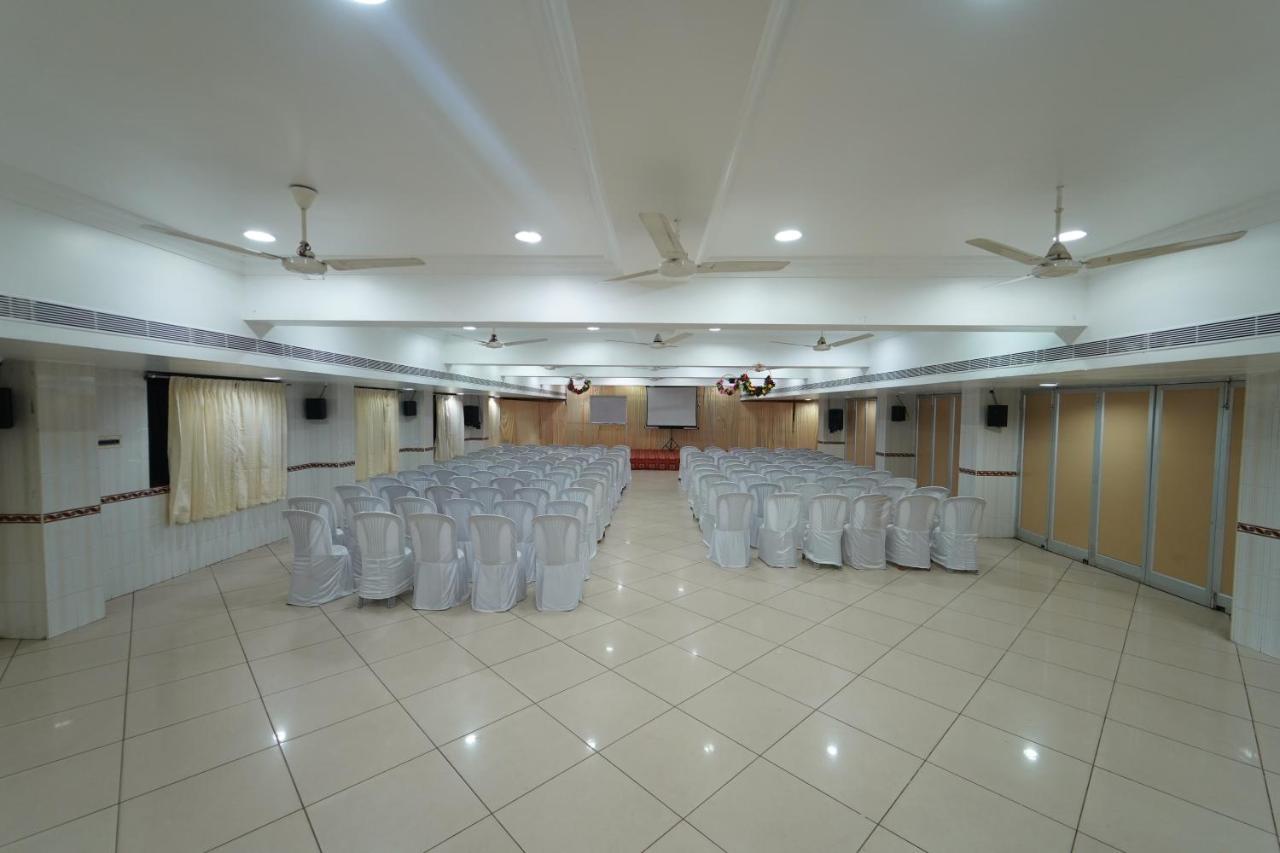 Hotel Palmyra Grand Inn Tirunelveli Eksteriør billede