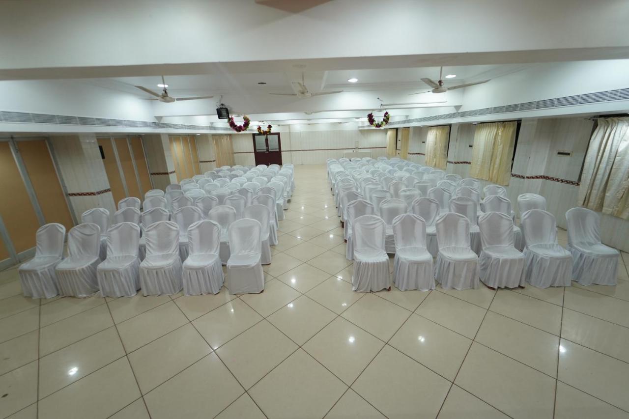 Hotel Palmyra Grand Inn Tirunelveli Eksteriør billede