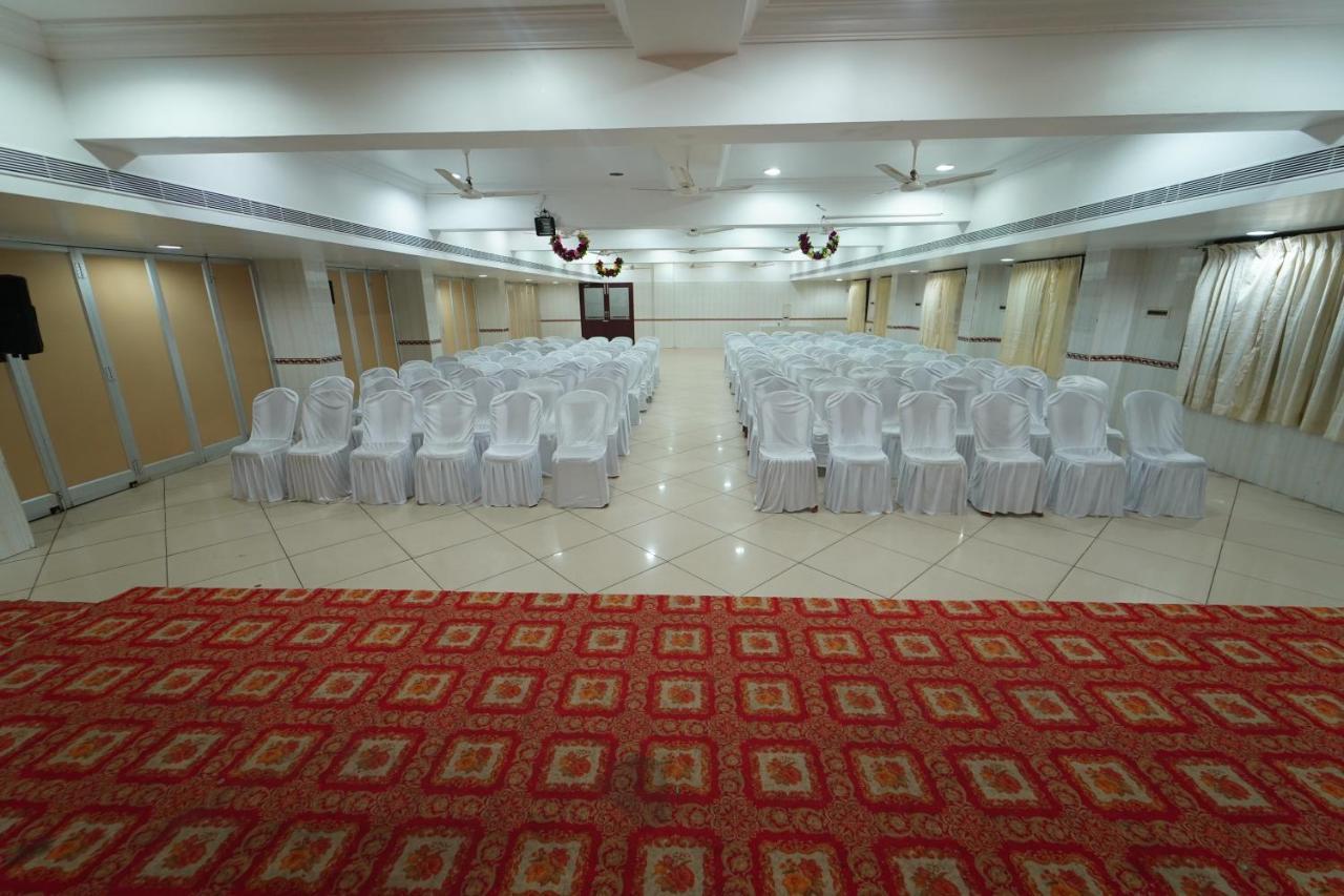Hotel Palmyra Grand Inn Tirunelveli Eksteriør billede